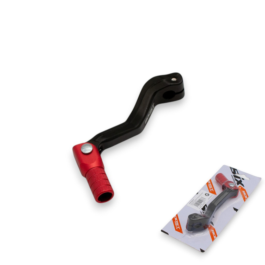 wp-image20378.png DŹWIGNIA ZMIANY BIEGÓW CROSS 300CC CZARNO-CZERWONA CNC BOOST PARTS - obrazek 1
