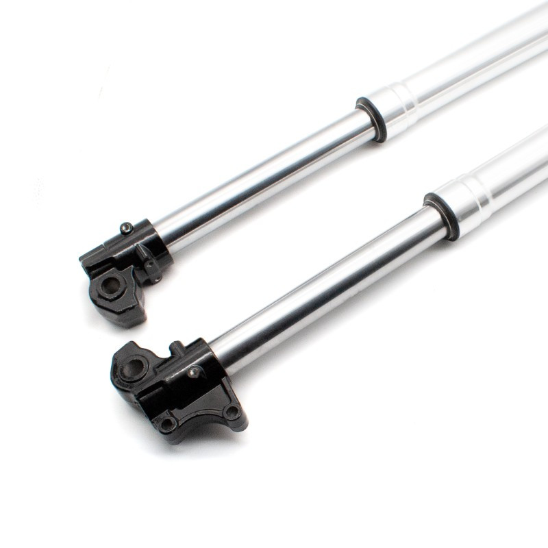 wp-image20401.png AMORTYZATORY PRZÓD CROSS 150CC KPL SREBRNE - obrazek 1