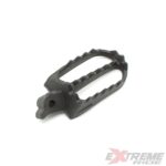 PODNÓŻEK KIEROWCY LEWY CROSS